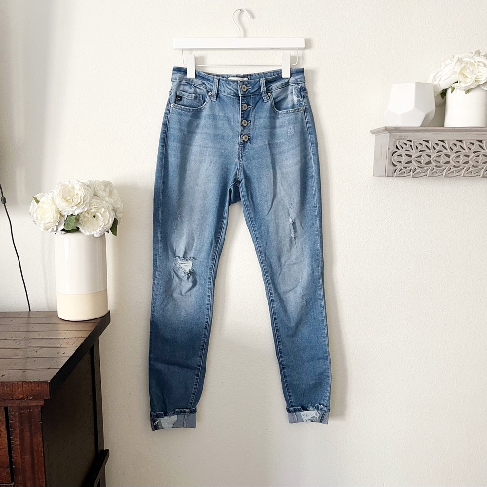KanCan button fly light wash high rise distressed skinny jeans size 11